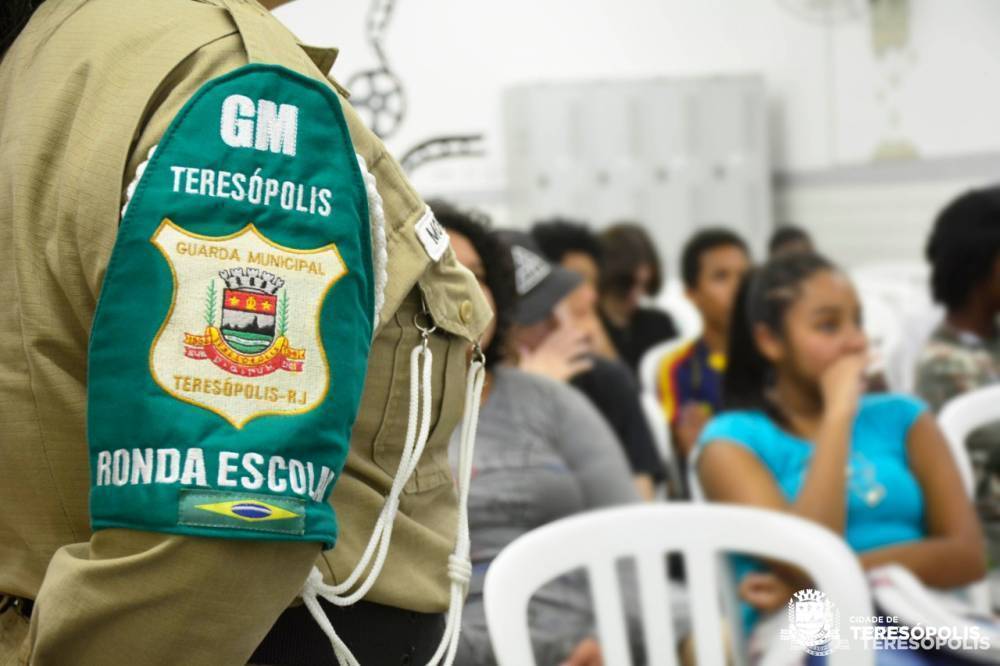 Volta às aulas: Ronda Escolar da Guarda Civil começa a circular pela cidade e interior de Teresópolis