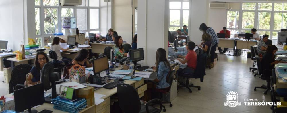 Primeiro aumento em 4 anos: Prefeitura de Teresópolis dá reajuste de 5,1% aos servidores ativos e inativos