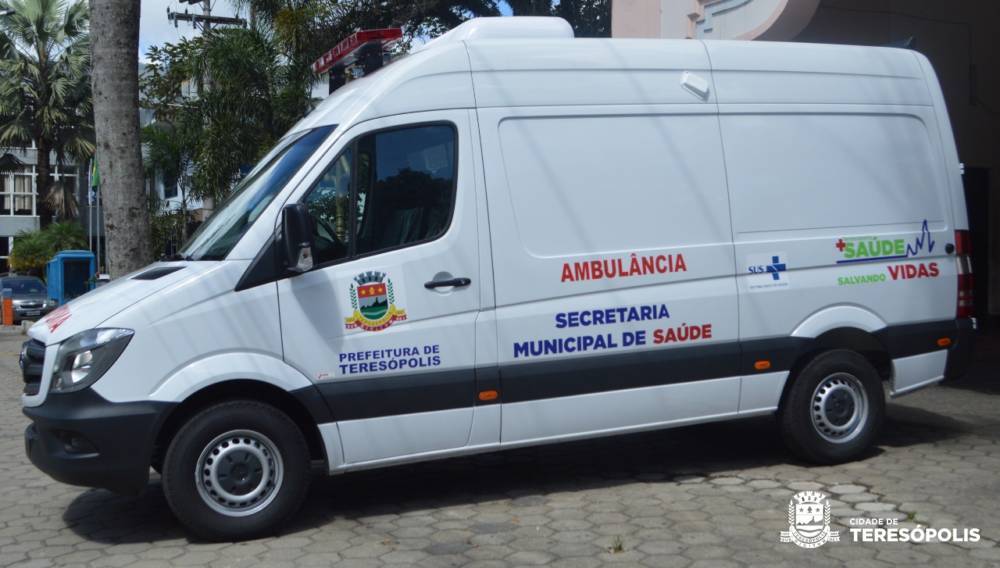 Teresópolis recebe nova ambulância básica para atender pacientes