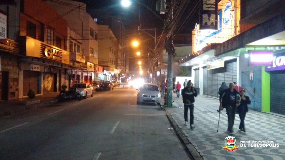 Av. Delfim Moreira, Rua Tenente Luiz Meirelles, e Quinta Lebrão têm iluminação recuperada
