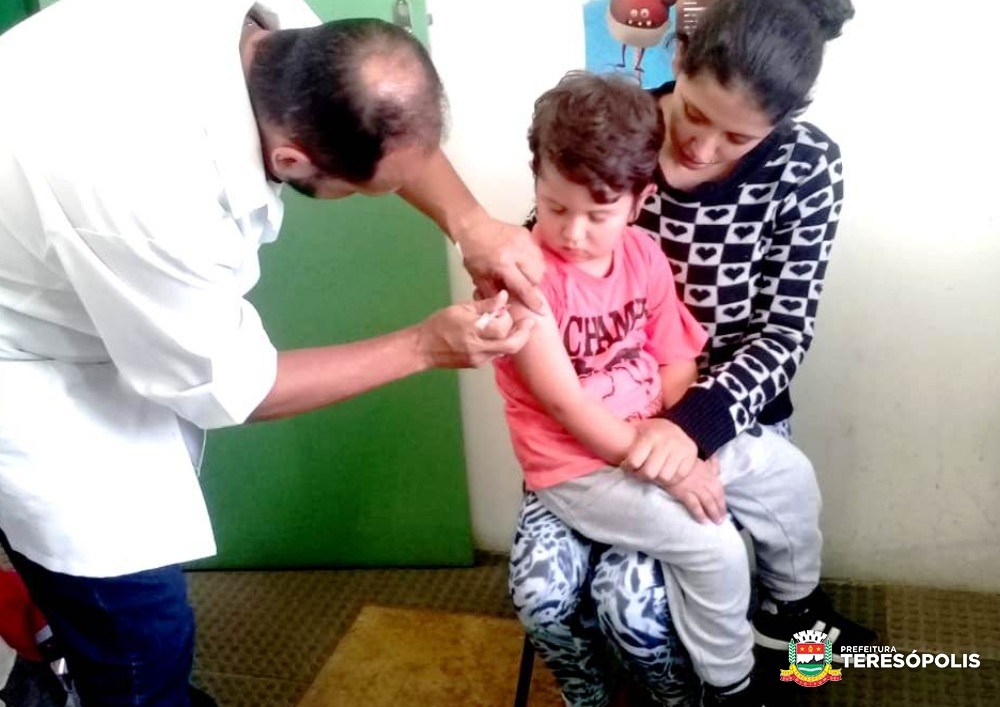 Teresópolis vacina 99,97% do público-alvo contra gripe
