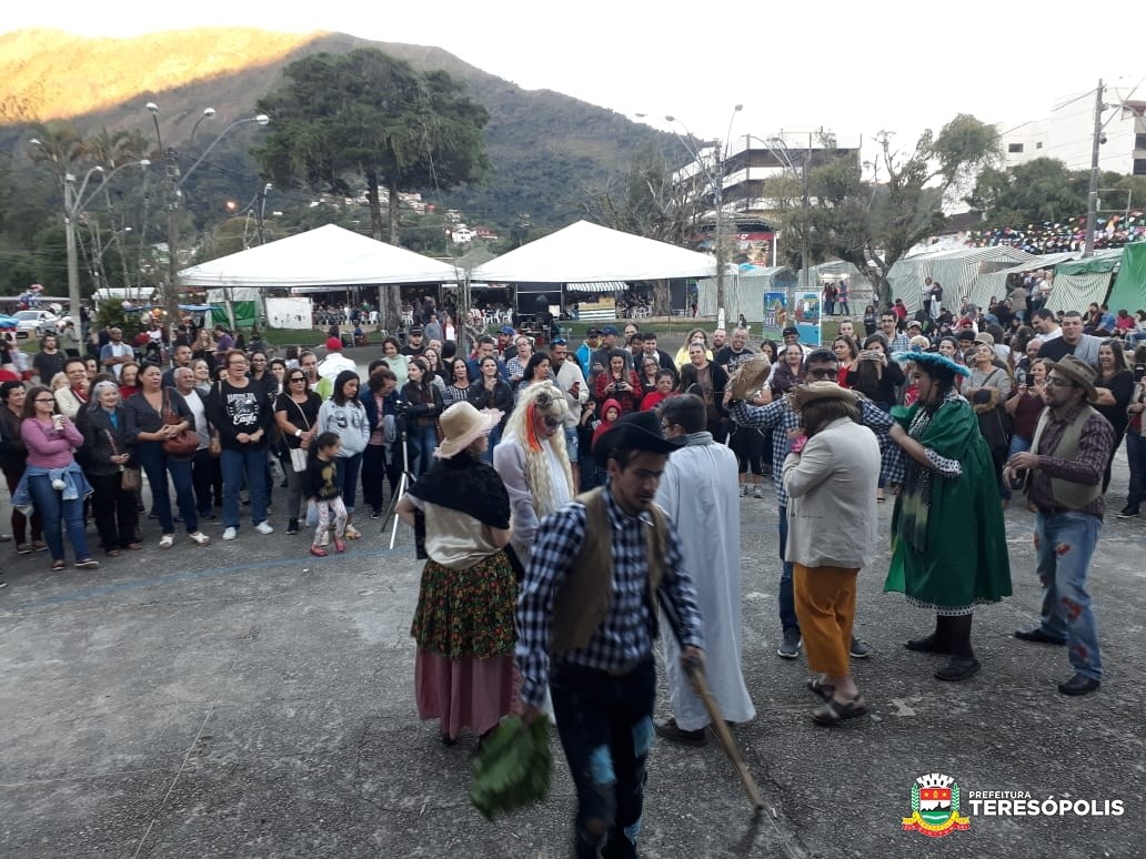 Festa de São João anima Feirinha do Alto durante o feriadão