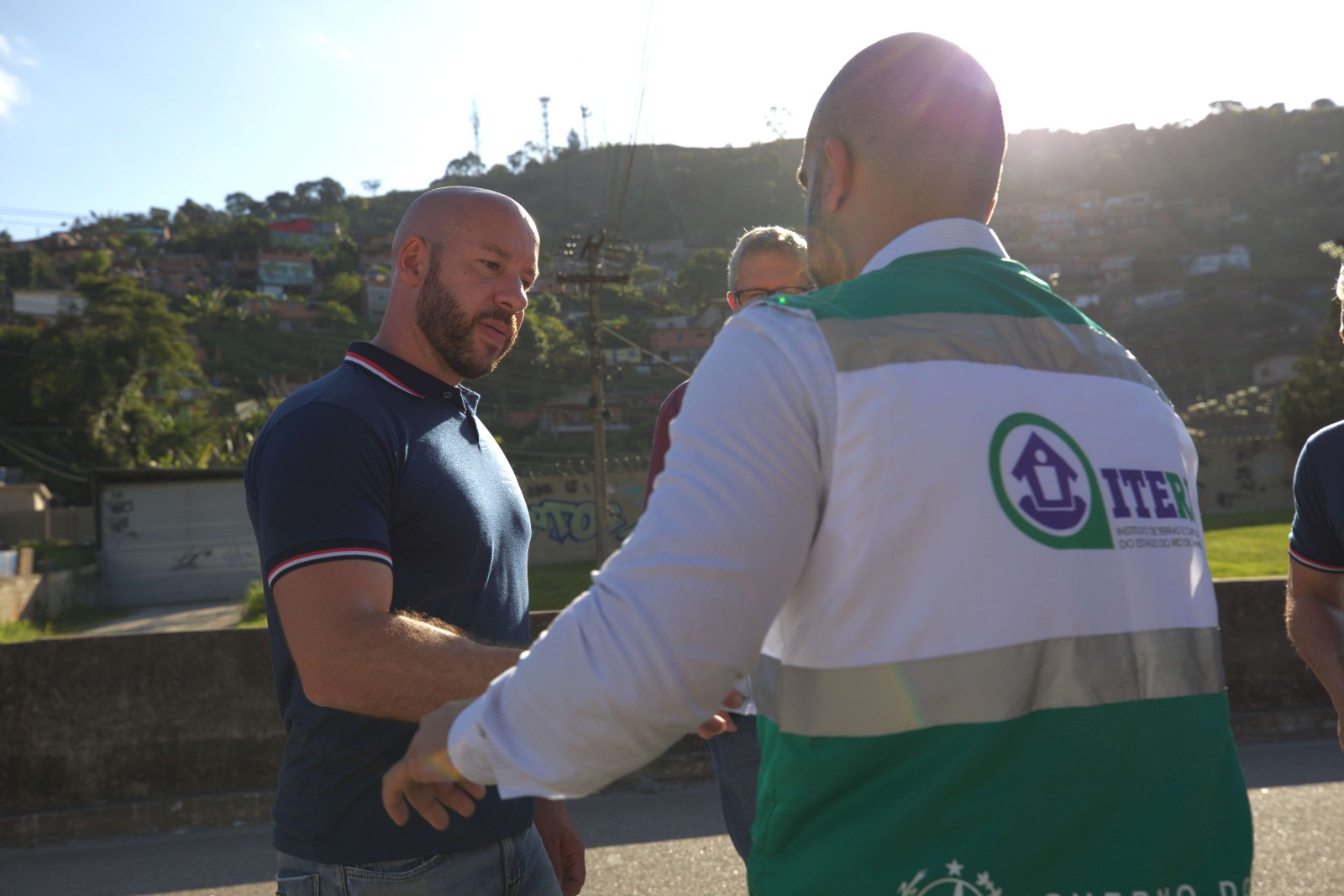 Prefeito Vinicius Claussen acompanha visita técnica da Comissão de Soluções Fundiárias do TRF2 em Teresópolis