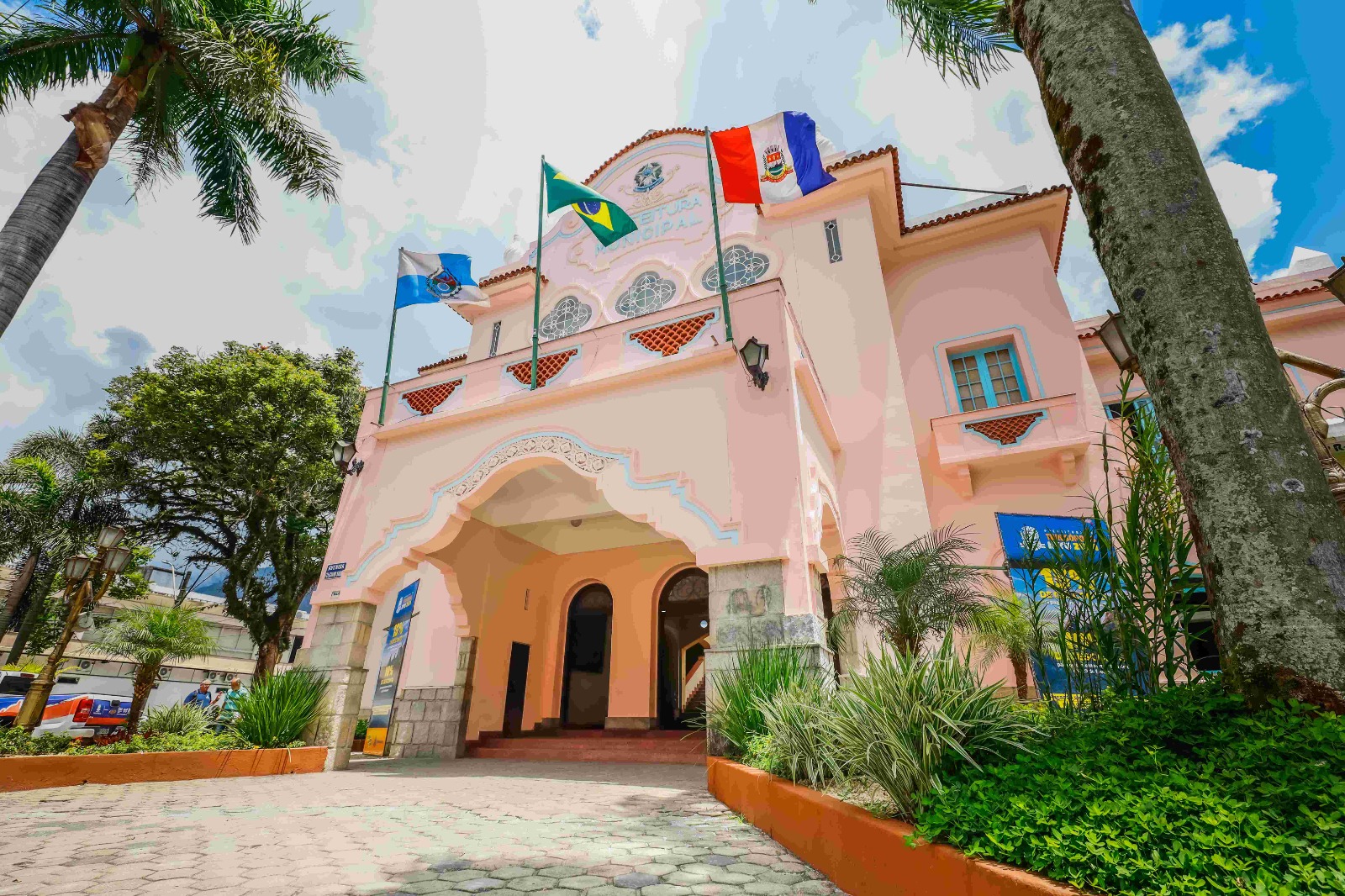 2024: Prefeitura de Teresópolis paga R$ 24,2 milhões de precatórios e tem quase R$ 10 milhões bloqueados e sequestrados das contas municipais