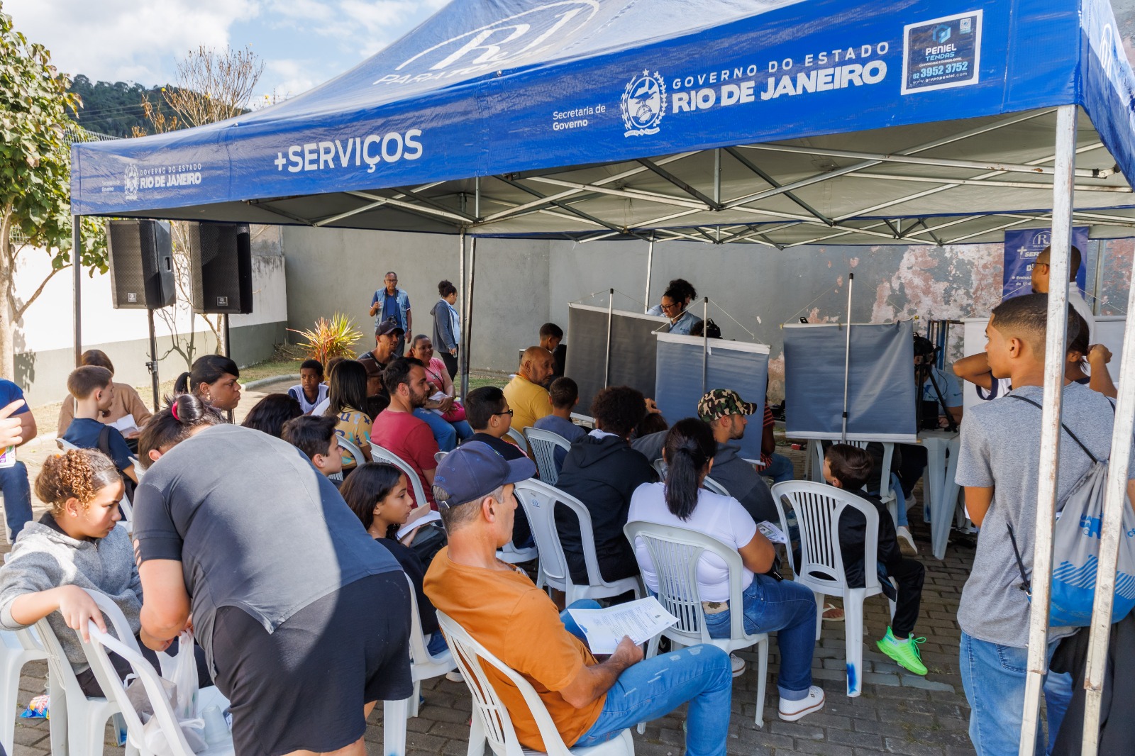 'RJ para Todos': Prefeitura de Teresópolis e Governo do Estado levam mutirão de serviços grátis para Vargem Grande