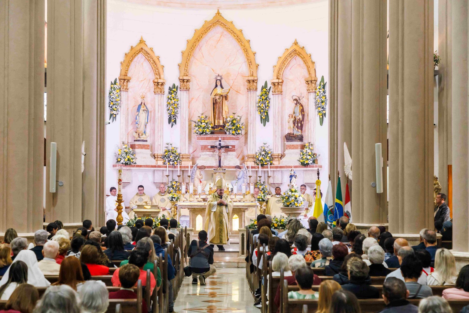 Teresópolis 133 anos: Missa pelo Aniversário da Cidade é celebrada pelo Bispo Dom Joel na Matriz de Santa Teresa