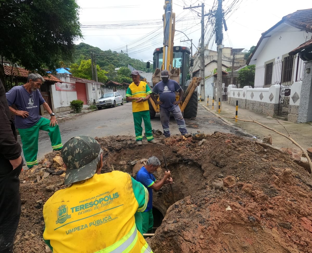 Ruas recebem manutenção da Prefeitura de Teresópolis