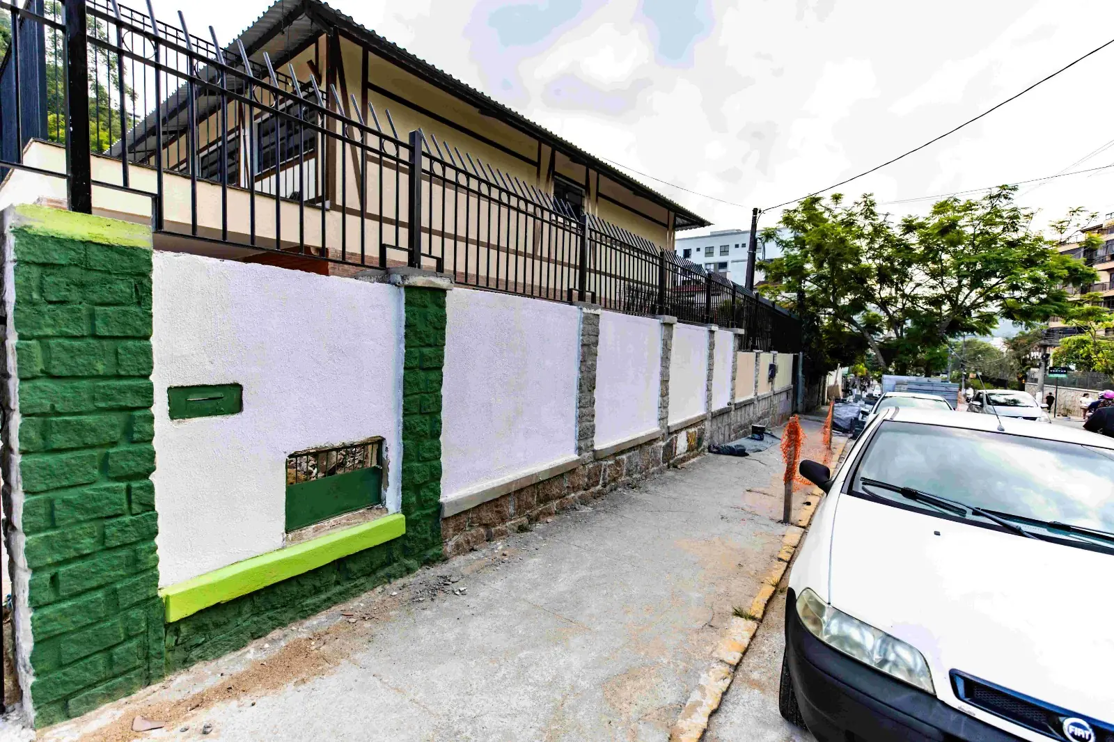 Obras nas escolas municipais Lino Oroña e Governador Portella entram na fase final