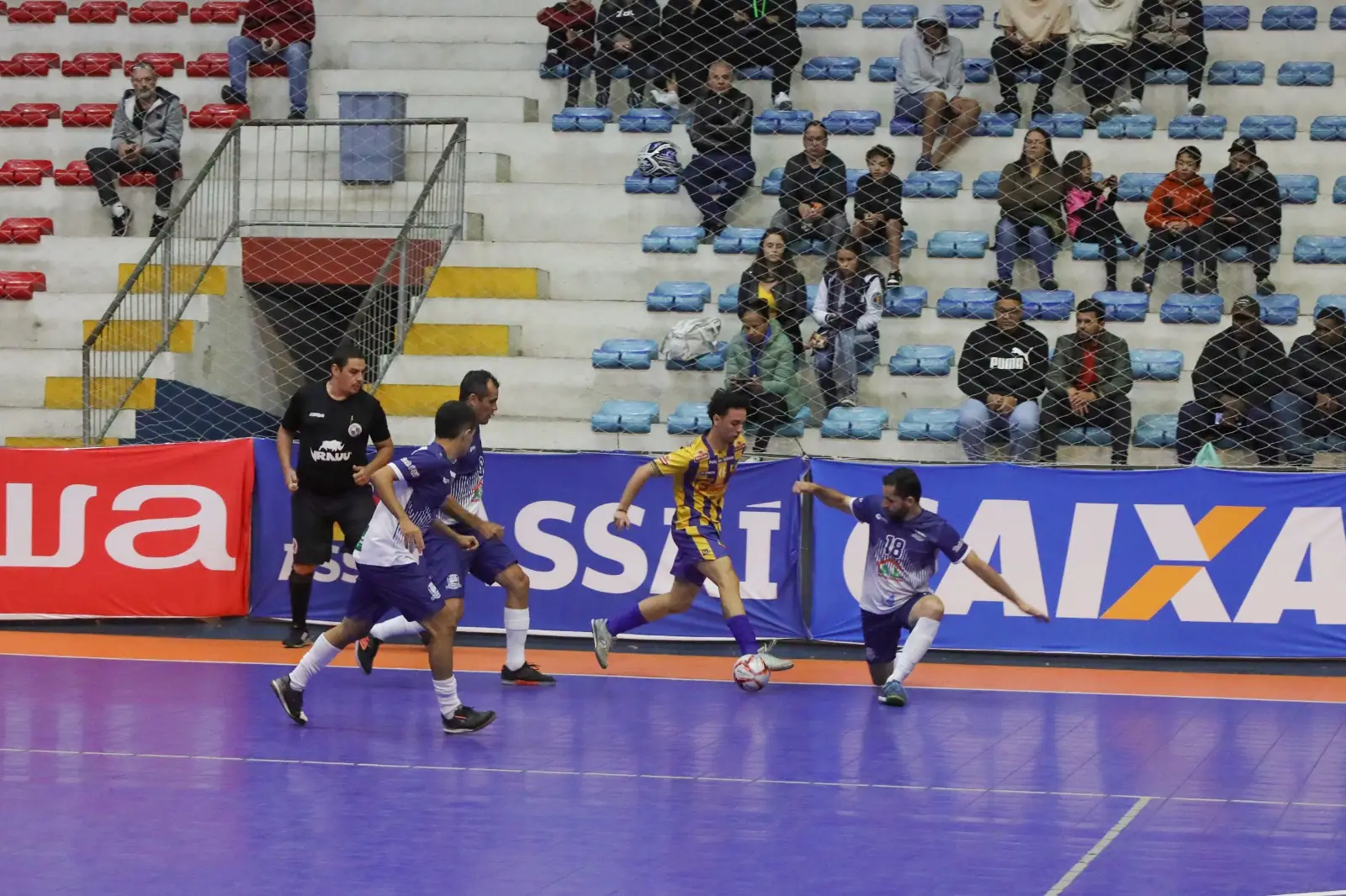 Campeonato Carioca de Futsal: Comary/Teresópolis vence Paty do Alferes por 6 a 4
