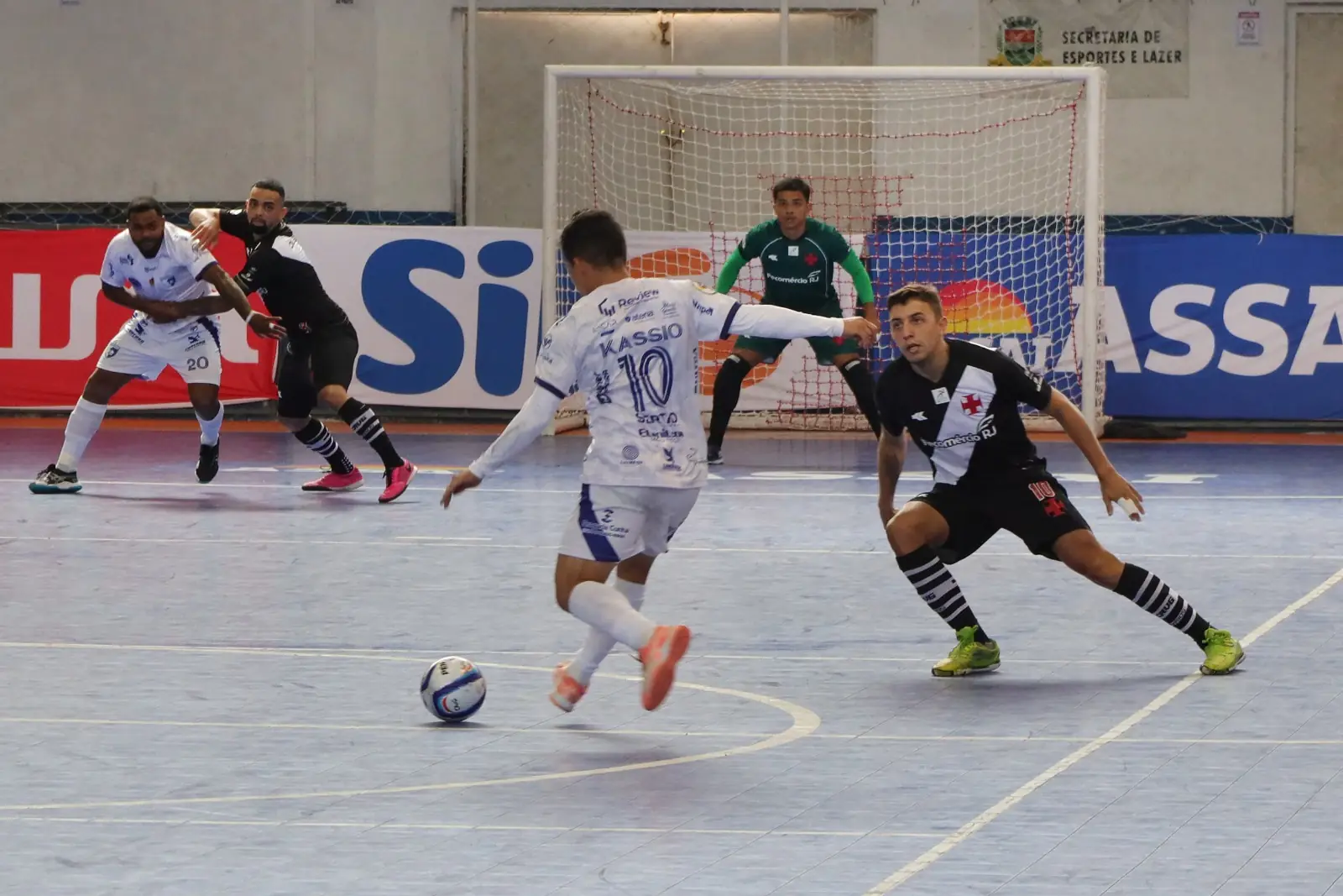 2ª rodada do Campeonato Brasileiro de Futsal: em emocionante partida, Vasco vence Ribeirópolis por 5×0