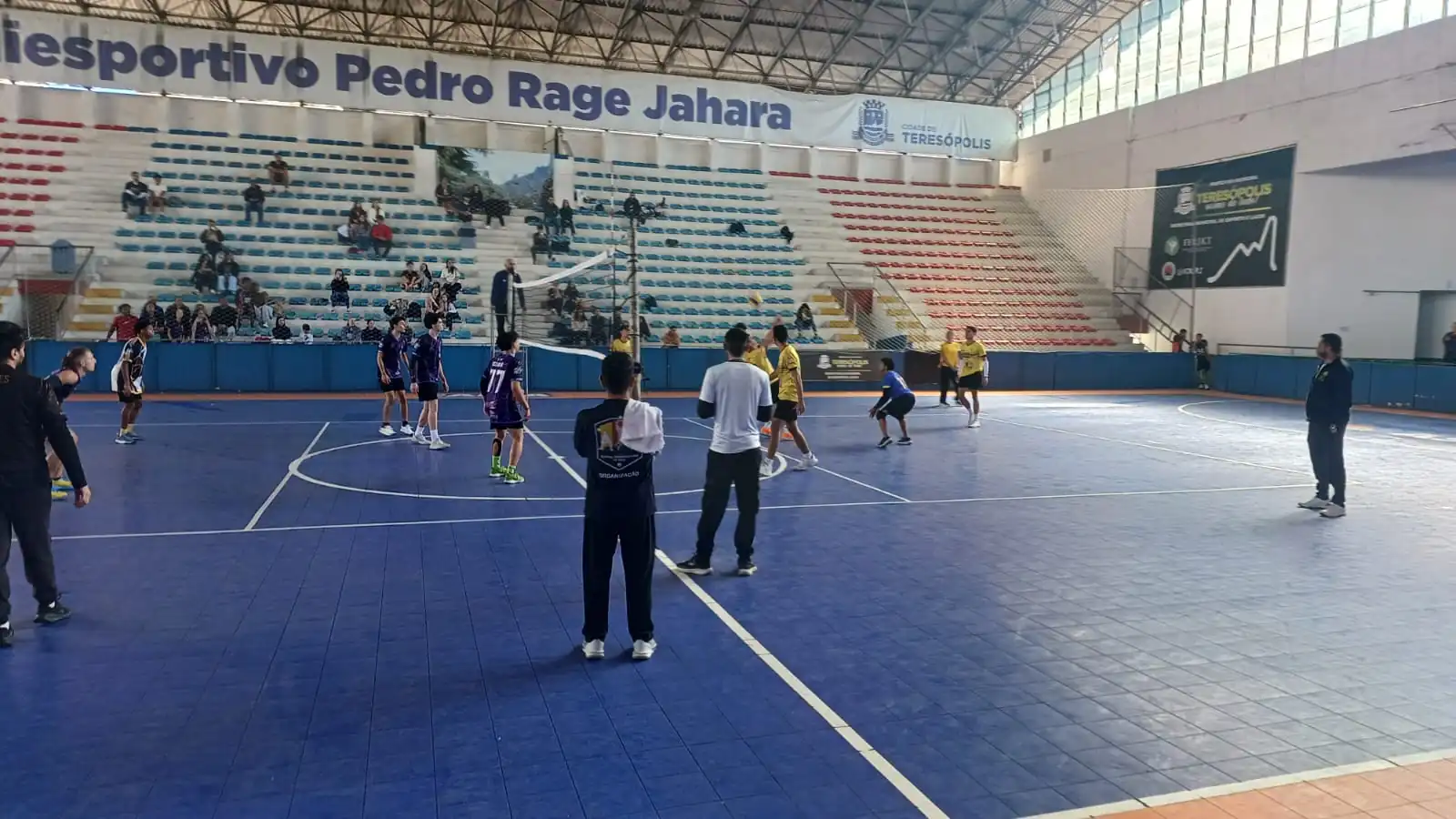 3ª edição do Festival Teresopolitano de Vôlei agita o Ginásio Pedrão no fim de semana
