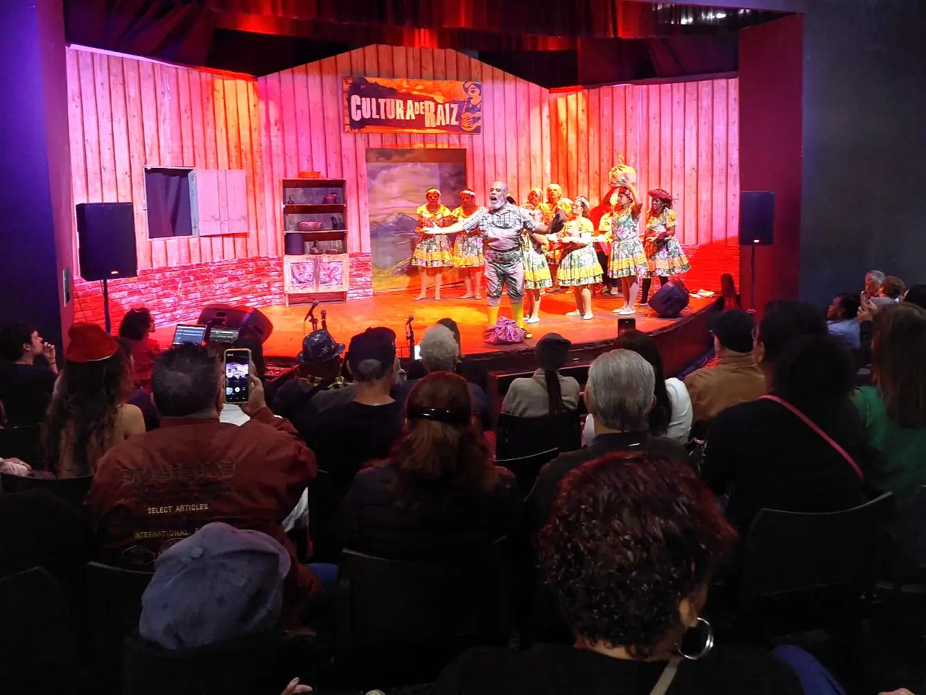 Auto nordestino, homenagens aos Pais e tributo ao Folclore  marcam as apresentações do Cultura de Raiz em Teresópolis