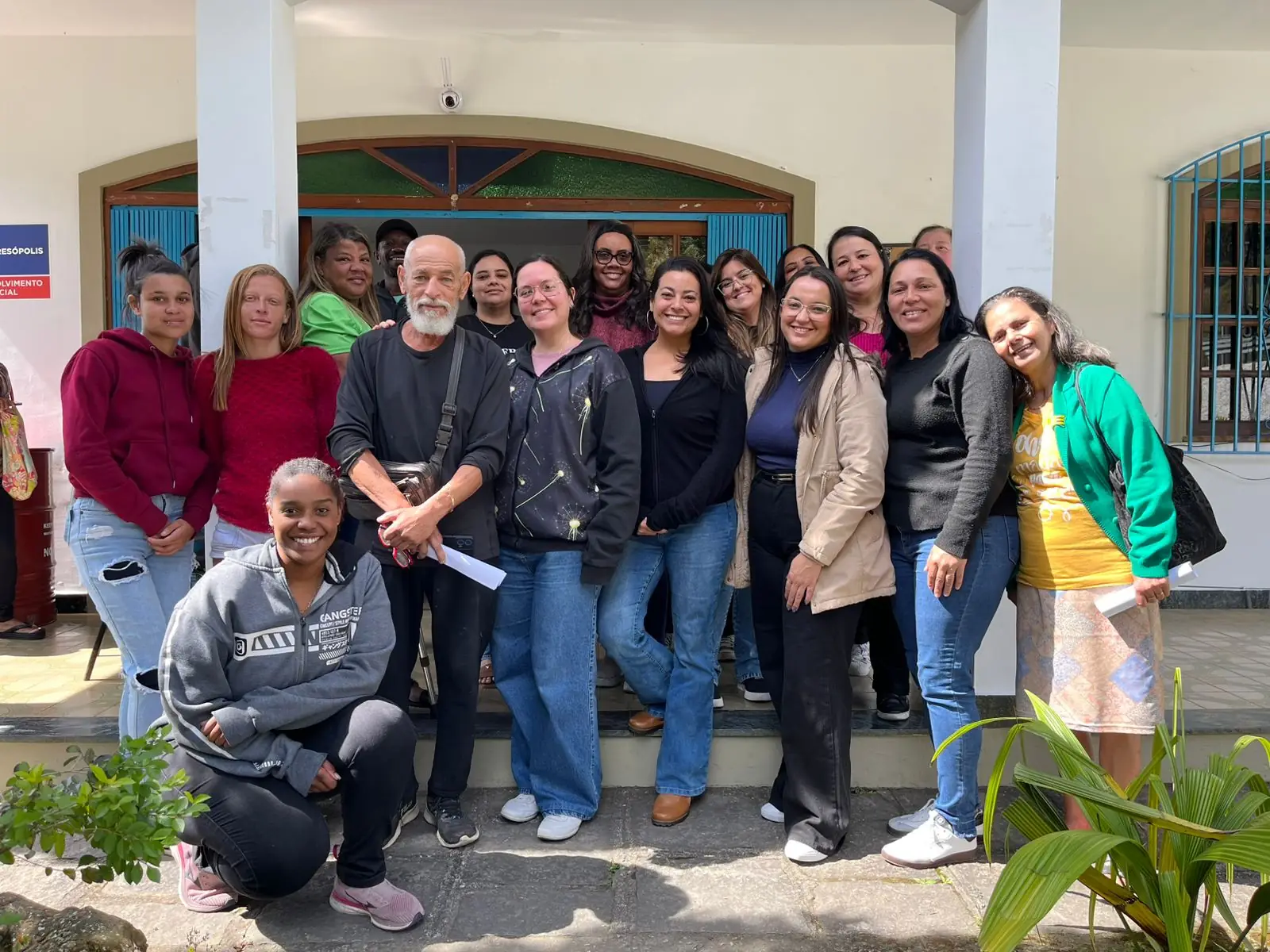 CREAS e CRAS São Pedro promovem palestras sobre a violência contra a mulher 