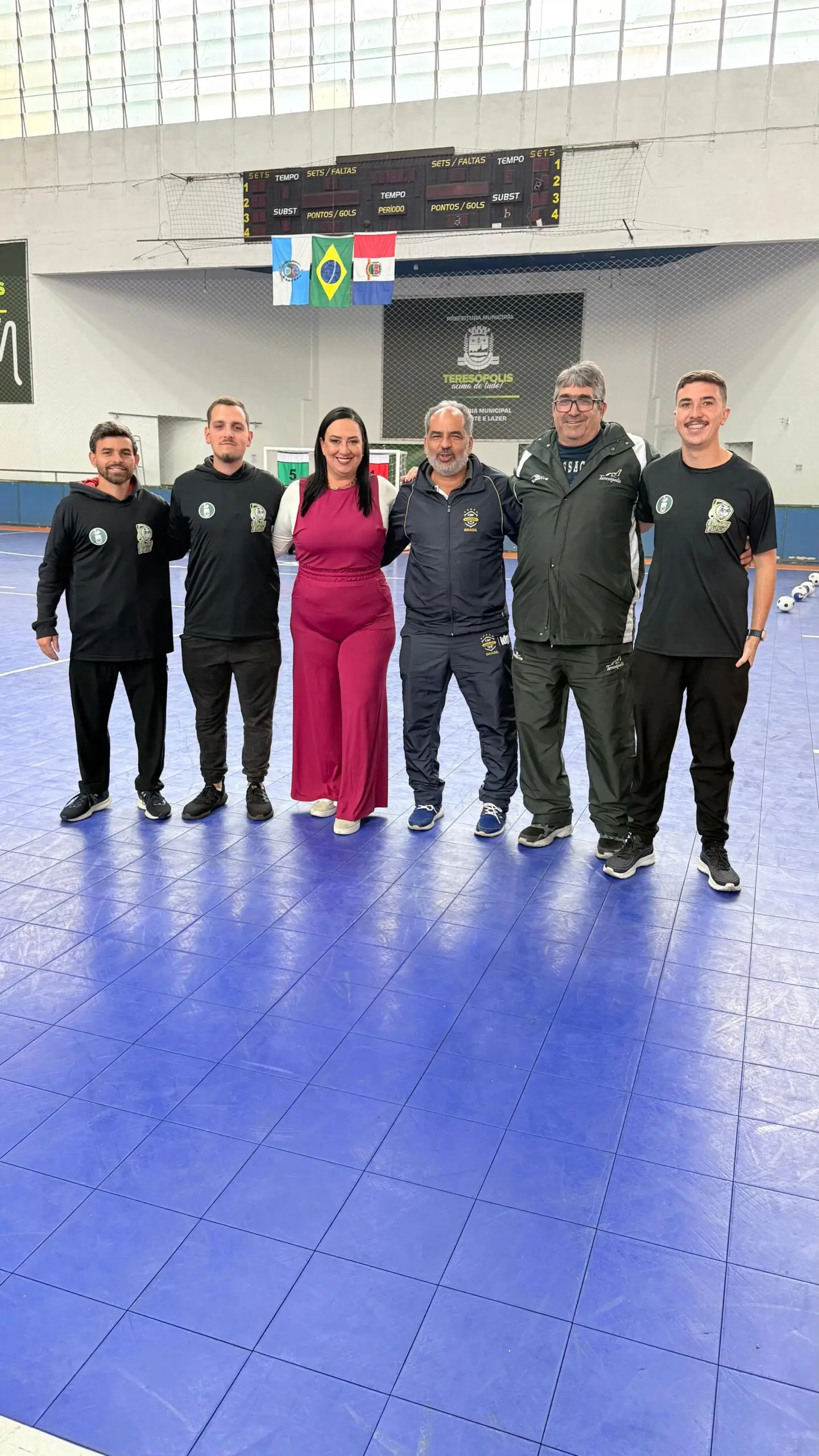Aula prática do primeiro curso Licença PRO de Futsal do Brasil e da América do Sul é realizada no Ginásio Pedrão