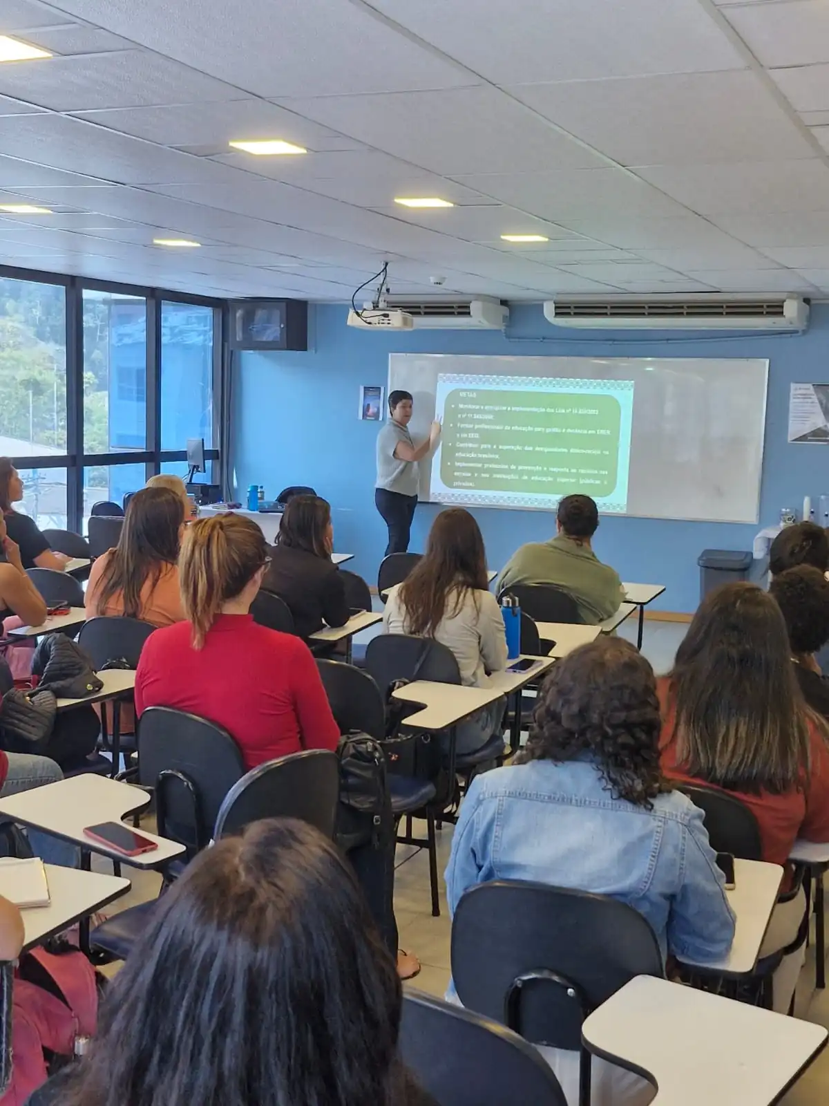 Educação de Teresópolis implanta Protocolo de Combate ao Racismo nas Escolas