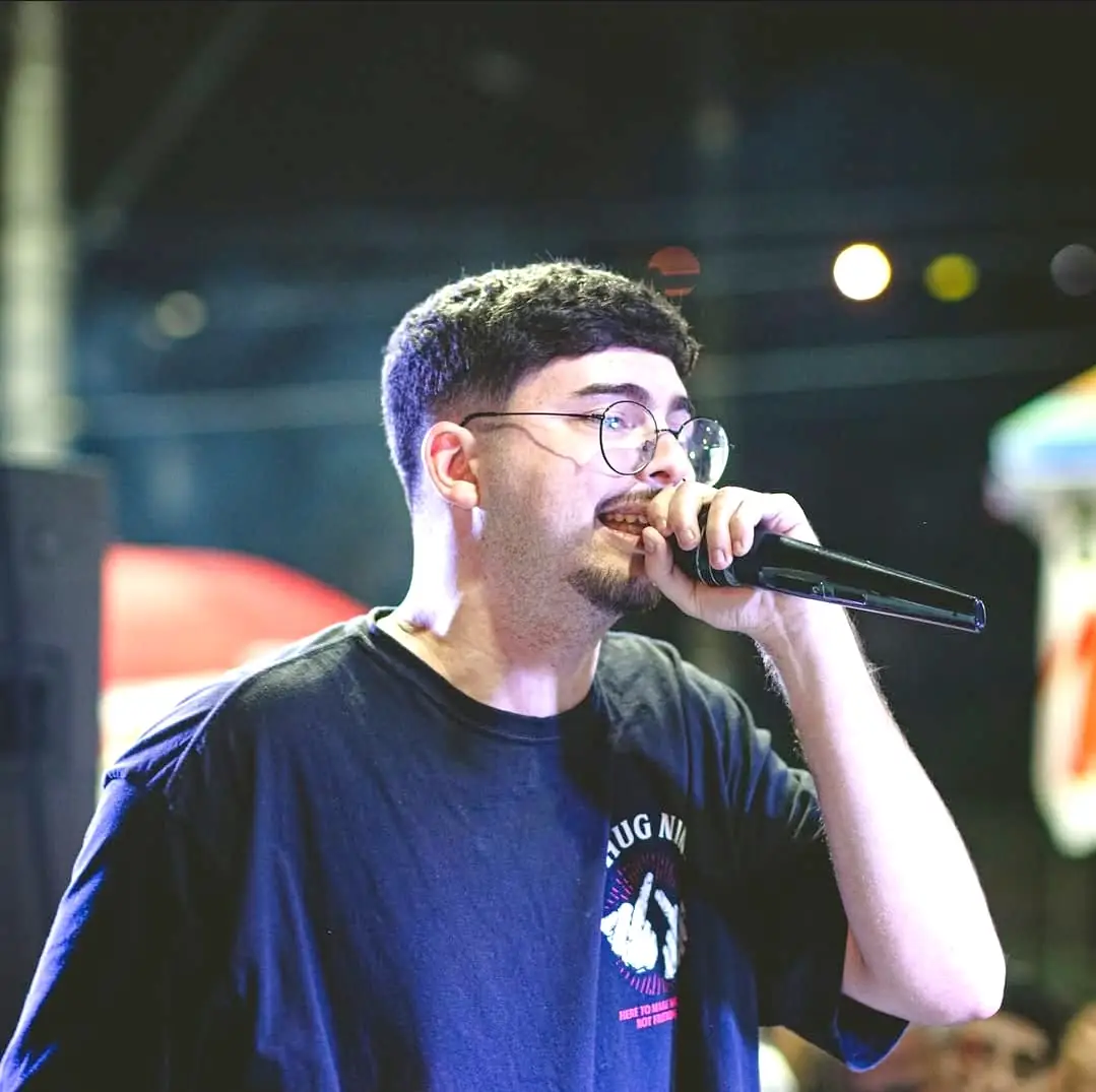 Cultura de rua: MC de Teresópolis vence Batalha Intermunicipal Ruasia, em Petrópolis