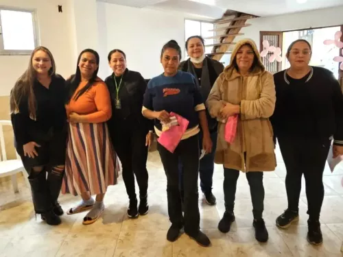 CRAS Barroso leva atividades do Outubro Rosa à Ilha do Caxangá