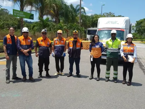 Defesa Civil de Teresópolis Colabora em Simulação de Acidente com Várias Vítimas em Magé