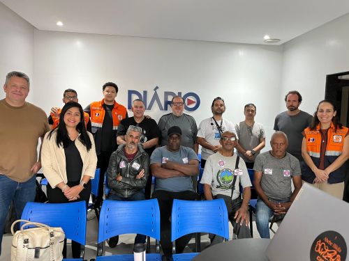 Defesa Civil de Teresópolis une forças com radioamadores para otimizar comunicação em emergências