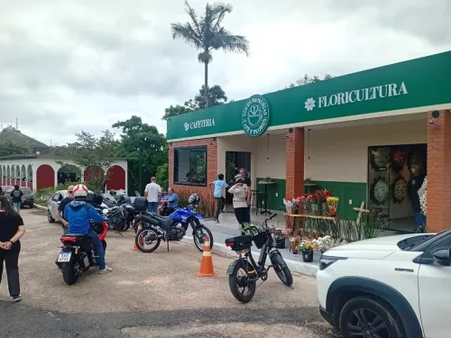 Cemitério Municipal Carlinda Berlim, em Teresópolis, Reinaugura com Cafeteria e Floricultura Após Revitalização