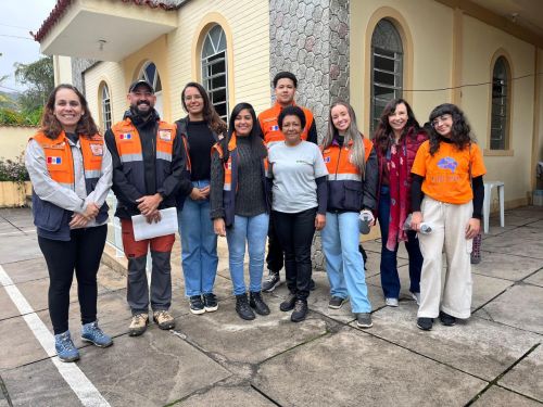 Simulação de Alerta de Chuvas Engaja Comunidade do Caleme em Ação de Prevenção e Cidadania