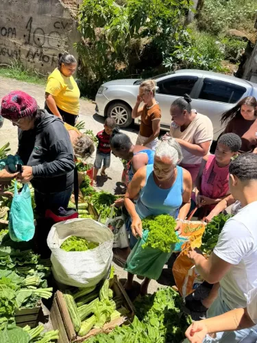Secretaria de Assistência Social e Direitos Humanos Promove Distribuição Especial de Hortaliças a Famílias Atendidas pelos CRAS