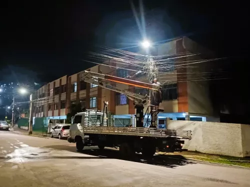 Prefeitura de Teresópolis avança com obras de pavimentação e melhorias na iluminação urbana