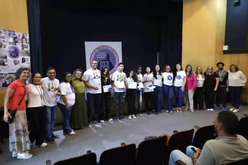 Estudantes da Escola Manoel Medeiros são condecorados com medalhas da Olimpíada de Matemática do Tesouro Nacional em evento de celebração